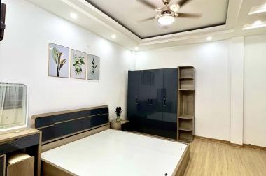 Bán gấp nhà Lạc Trung Hai Bà Trưng 35m2*5T, Ô TÔ Đỗ Cổng, Chỉ 3 tỷ 9.