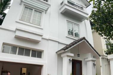 Bán căn biệt thự Hoa Phượng - Vinhomes Riverside - 170m2 - Nội thất gỗ toàn bộ - LH: 094 1010 666.