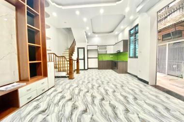Bán gấp nhà mới 4T 45m2, full nội thất ngõ thông thoáng giá chỉ 4.35TỶ tại Phan Đình Giót - Hà Đông.