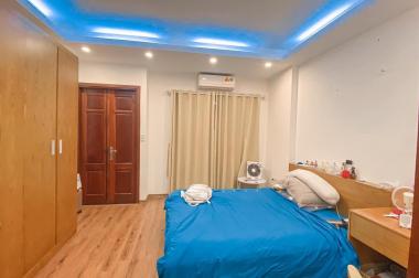 Bán nhà Cầu Giấy: mặt ngõ thông, oto, ô chờ thang máy, kinh doanh VP. 50m2x6T Giá 8.9 tỷ