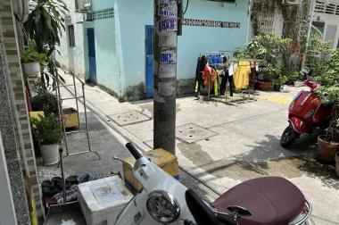 Cần bán gấp nhà hẻm 4 mét 835 Trần Hưng Đạo,P1 , Q5.