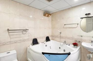 CỰC ĐẸP CỰC RẺ Nhà Minh Khai 105m Ô tô vào nhà Sân vườn Ngõ thông Kinh doanh