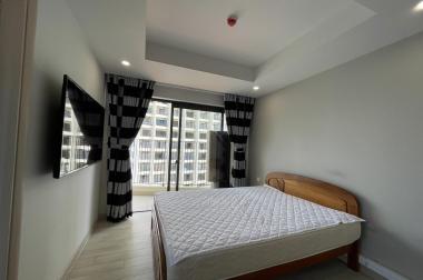 Cho thuê căn hộ 2 phòng ngủ nội thất cơ bản tại Gold Coast, nội thất không đẹp nên giá rẻ.