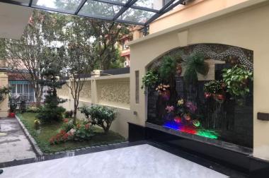 Biệt thự đơn lập kdt Việt Hưng, Long Biên 210m, view vườn hoa. LH 0858999616