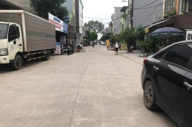 Bán 60m đất trục chính kd TT Quang Minh,mt:4.5m, ô tô tránh.