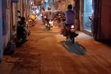 Ngon - bổ - rẻ - giá đầu tư - Bán đất tặng nhà ngõ 211 Khương Trung - 70m2, mặt tiền 3.52m, 4.2 tỷ