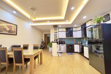 Bán gấp căn hộ NewSkyline Văn Quán 135m2 3PN nội thất cực đẹp giá 4.45 tỷ
