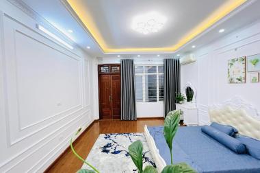 BÁN NHÀ GẤP, KIM GIANG 6 TẦNG, DÂN XÂY TÂM HUYẾT, HƯỚNG HÚT TÀI LỘC, THOÁNG MÁT QUANH NĂM