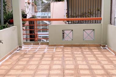 Xe hơi đỗ cửa, Lý Chính Thắng, 4 tầng, nhỉnh 6 tỷ