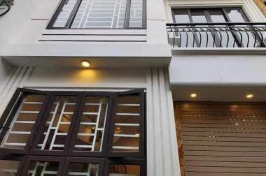 Nhà bán nhanh Lê Đức Thọ, ngõ to ô tô đỗ, Khu vực sầm uất, kinh doanh tất cả các mặt hàng. Đường thông hè thoáng