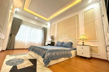 Bán nhà phố Chính Kinh,Lô góc,3 Thoáng,Ô tô,Kinh doanh,80m2x3T,giá 11 tỷ 0969945393