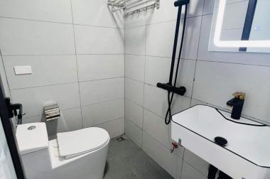 Bán nhà Tây Sơn 25m2 x 4T, giá nhỉnh 2 tỷ LÔ GÓC NGÕ THÔNG