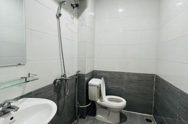 Bán nhà Trung Phụng 50m2 x 5T, nhỉnh 3 tỷ, Ô TÔ