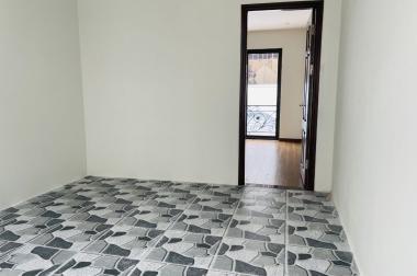 Bán nhà Tôn Đức Thắng 50m2 x 4T, MT 5m, OTO, nhỉnh 4 tỷ