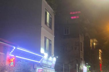 Mặt phố Bồ Đề-Long Biên, 81m x 4tầng, view hồ điều hoà, kinh doanh sầm uất  
