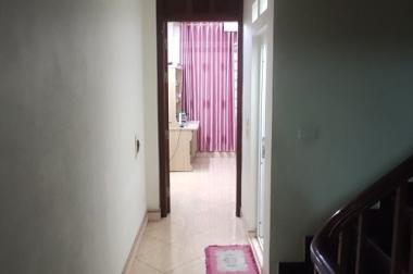 Bán nhà phố Sài Đồng, Long Biên. 47m2 giá 4.68 tỷ. Lh 0853092009.