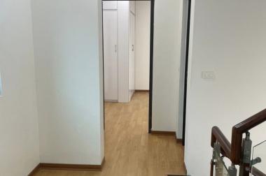  Bán nhà Ngọc Thụy, Long Biên. Căn góc, phân lô quân đội, ô tô đỗ cửa