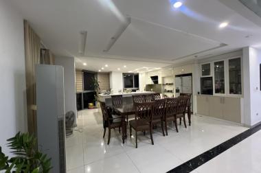 Do không có nhu cầu ở nên cần nhượng lại Siêu phẩm Penhouse Duplex nóc nhà Viglacera . LH