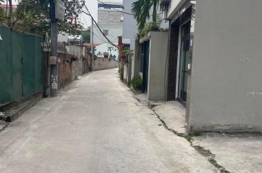 BÁN NHÀ DÂN XÂY, NHỎ TIỀN, NGÕ RỘNG, Ô TÔ ĐỖ CỬA