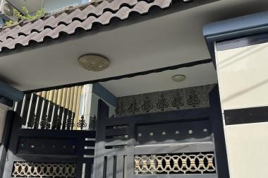Nhà đẹp mái Thái, Phạm Văn Chiêu, 72m2(4x18), sát mặt tiền, đi bộ ra chợ, 4.5 tỷ.