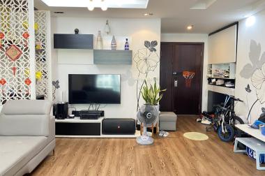 Chính chủ cần bán gấp CHCC Golden Land Nguyễn Trãi 115m2 căn góc 3pn full đồ đẹp 4,5 tỷ 0988 296 228