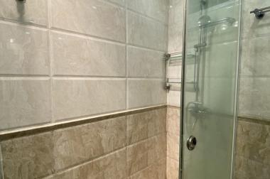 Chính chủ cần bán gấp CHCC 184 Hoàng Quốc Việt 68.5m 2pn thoáng mát đã sửa đẹp 2,85 tỷ 0988296228