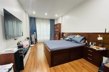 Ô TÔ TRÁNH TRƯỚC NHÀ 45M2 X 4 TẦNG, PHỐ PHƯƠNG MAI, QUẬN ĐỐNG ĐA.