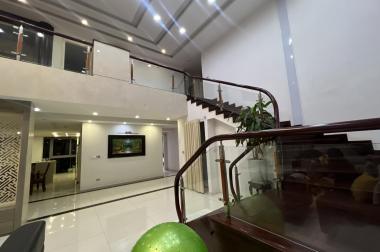 Hiện do không có nhu cầu ở nên nhượng lại Siêu phẩm Penhouse duplex nóc nhà Viglacera