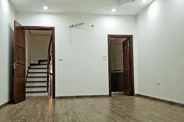 Bán nhà phố Trường Chinh, Hà Nội, 35m2*4 tầng, giá 3.7 tỷ