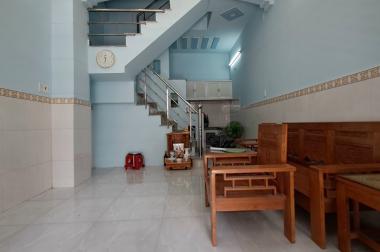 Cho thuê nhà mặt tiền hẻm Huỳnh Tấn Phát, Nhà Bè, Dt 4x16m, 3 lầu. Giá 8 triệu