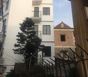 Bán Nhà ngõ đầu 63 đường Di Ái, Di Trạch oto 16 chỗ đỗ cửa, đường thông ra vành đai 3.5 chỉ 200m.