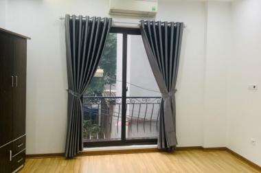 Bán nhà Gần Đường Ngô Gia Tự, Long Biên, Hà Nội, 31m2, 3.1 tỷ.