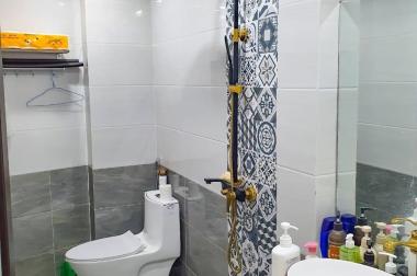 Bán nhà Gần Đường Ngô Gia Tự, Long Biên, Hà Nội, 31m2, 3.1 tỷ.