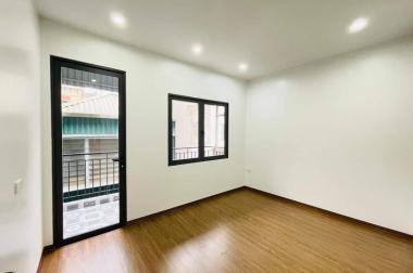 Bán nhà 35m2 5tầng 3.95tỷ mặt ngõ kinh doanh phố Đội Cấn Ba Đình(1)