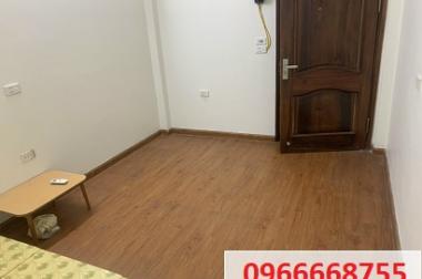 Chính chủ cho nữ thuê phòng tại Đê Trần Khát Chân, Hai Bà Trưng; 1,7tr/th; 0966668755