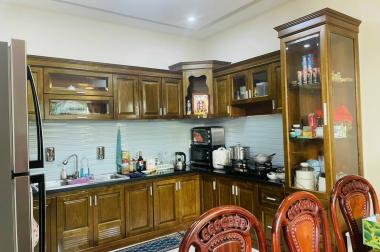 Bán nhà 3 lầu đường hoàng diệu 2 linh trung , dt 84.7m2 , giá 8.8 tỷ