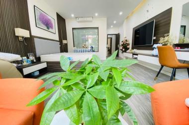Cần bán gấp Phố Triều Khúc 63m2 x 5Tầng Mặt Tiền 4.2m Nhà Đẹp Ở Ngay Lô Góc Ô tô