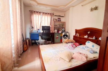 Lô góc hẻm 5m Ấp Chiến Lược Bình Tân 70mx2T, giá rẻ 5 tỷ 8. 0902568812