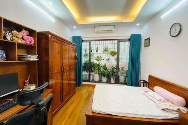 Bán nhà phố Thanh Nhàn ,45m2 x 5 tầng, nhà mới xây,nhận nhà ngay, nhỉnh 4 tỷ