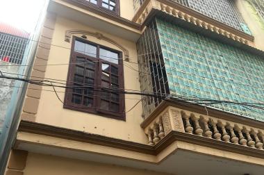 Bán nhà Võng Thị: Chỉ 100tr/m Lô góc thoáng, mặt ngõ, thông Võng Thị, 40m2x4T Giá 4.2 tỷ