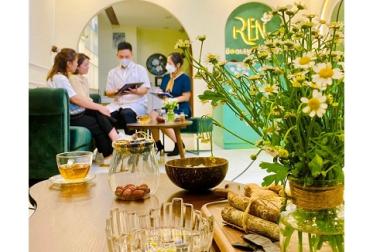 ⭐️Cần sang tiệm Spa 6 tầng đang hoạt động tại Thái Hà; 0376486624