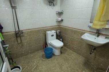 Bán gấp căn Chung cư Đường Nguyễn Xiển, Thanh Liệt. Dt 145m2, 3 PN, 3 WC. Gía nhỉnh 3 tỷ
