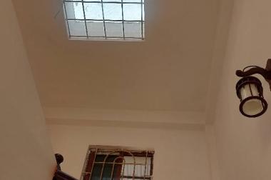 Bán Nhà Thượng Thanh - Ngô Gia Tự, Long Biên, Hà Nội DT:50m2, MT: 4m, nhỉnh 5 tỷ
