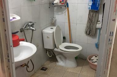 Bán đất có nhà cấp 4, sổ đỏ chính chủ tại ngõ 8, đường Quang Trung- quận Hà Đông Hà Nội