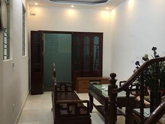 Cho thuê nhà nguyên căn chính chủ ngõ 122 đường Láng, Đống Đa, Hà Nội
