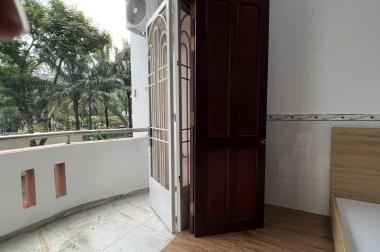 Cho thuê CHDV ngay Đại Học Kinh Tế thành phố Hồ Chí Minh