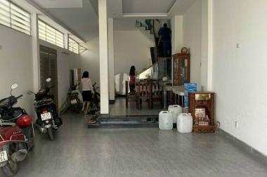 Bán nhà 3 lầu , góc 2 MT đường 49 HBC , dt 108m2 , giá 6.9 tỷ