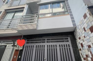 Xe hơi vào  nhà đường Nguyễn Kiệm, 56m2, ngang 4m, nở hậu, chỉ 8.3 tỷ. LH 0386372900