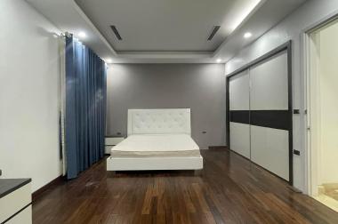 BÁN NHÀ BIỆT THỰ VƯỜN ĐÀO LẠC LONG QUÂN - TÂY HỒ. DT 350M2. GIÁ 100 TỶ