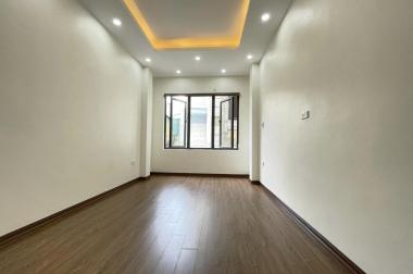 Gần Oto, Kinh Doanh, Nhà mới,  Phố Võ Chí Công 40m2 Mt 3.4m Giá nhỉnh 5 tỷ